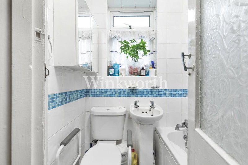 Dunloe Avenue, London, N17