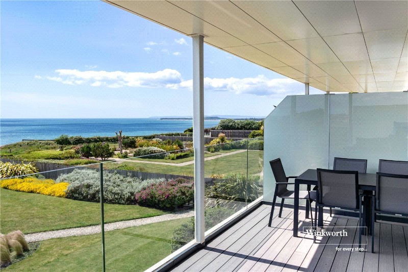 Wharncliffe Road, Highcliffe, Christchurch, Dorset, BH23