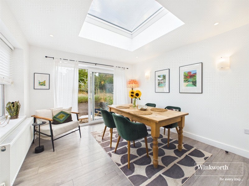 St. George's Avenue, Newbury, Berkshire, RG14