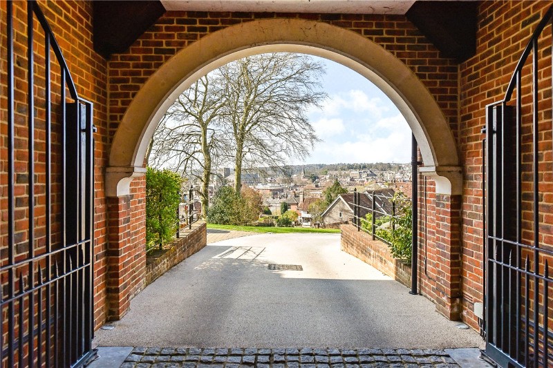 Blue Ball Hill, Winchester, Hampshire, SO23