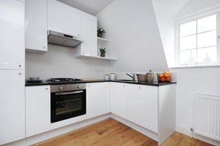 The Vale, London, W3