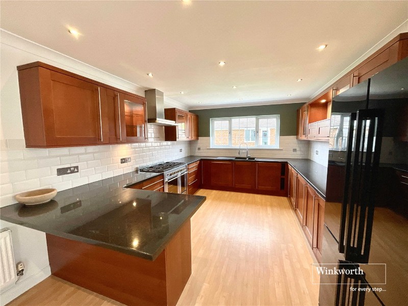Somerford Avenue, Highcliffe, Dorset, BH23