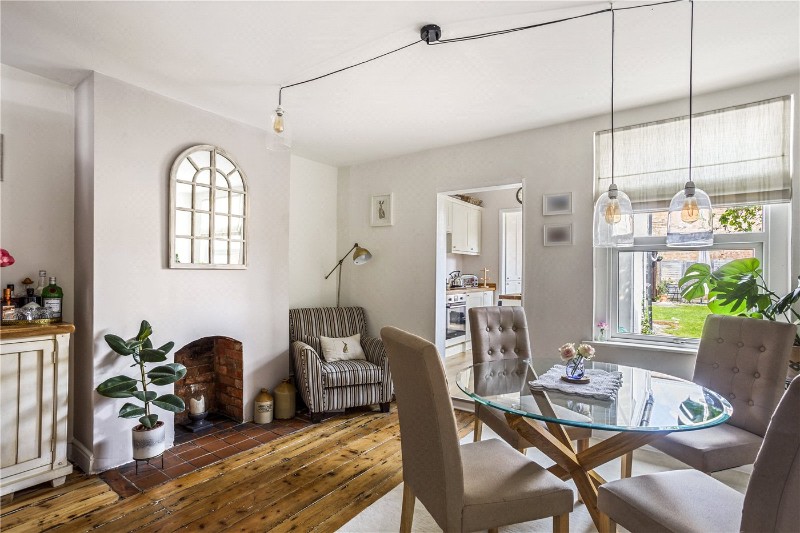 Jubilee Road, Newbury, Berkshire, RG14