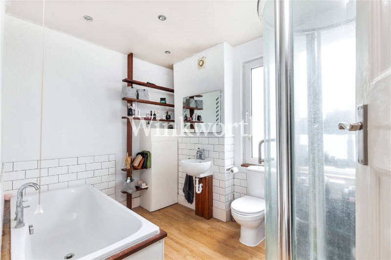 Station Road, Winchmore Hill, London, N21