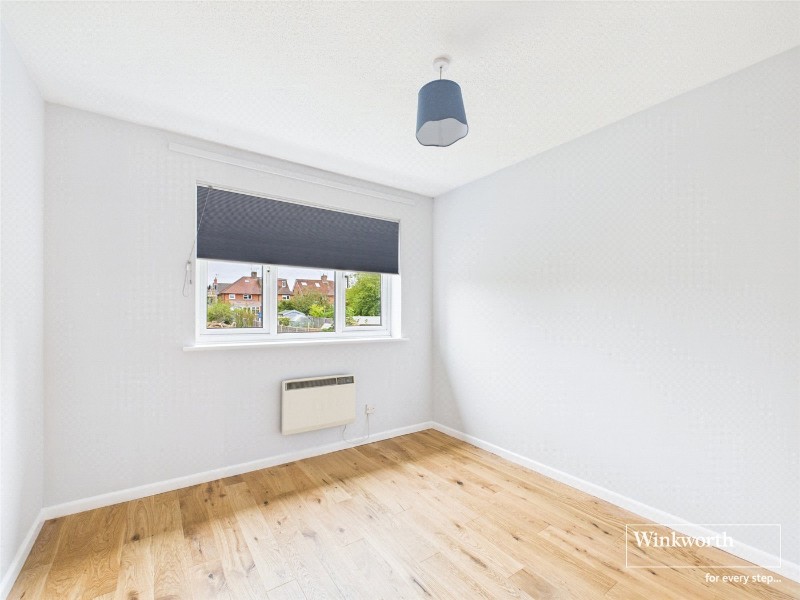 Lipscombe Close, Newbury, Berkshire, RG14