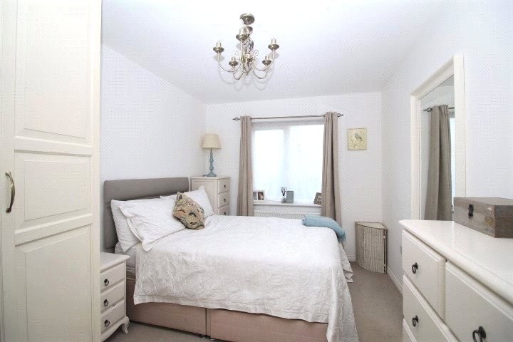 John Hunt Drive, Basingstoke, RG24