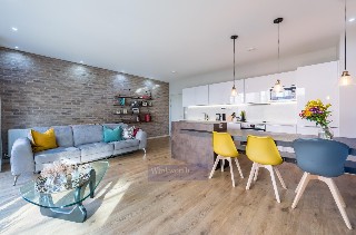 Cabanel Place, London, UK, SE11