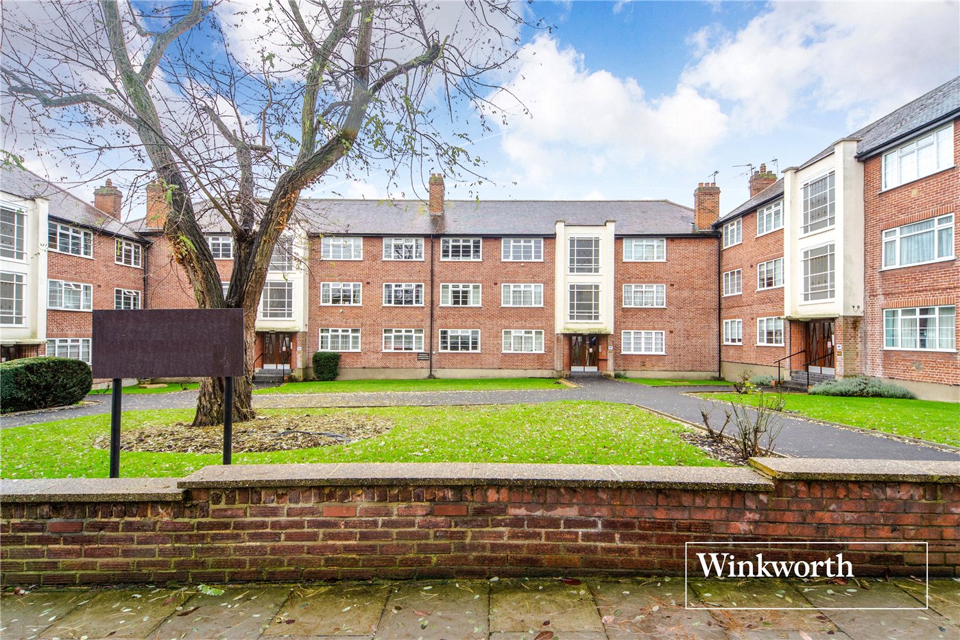 Cardrew Court, Friern Park, North Finchley, London, N12