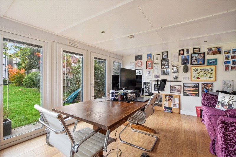 Dobree Avenue, London, NW10