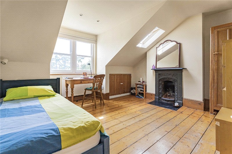 Ridge Road, London, N8