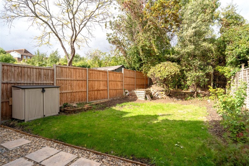 Deronda Road, London, SE24