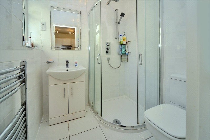 Hazlemere Gardens, Worcester Park, KT4