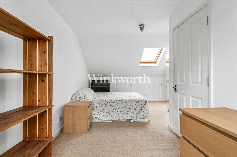 Stirling Road, London, N22
