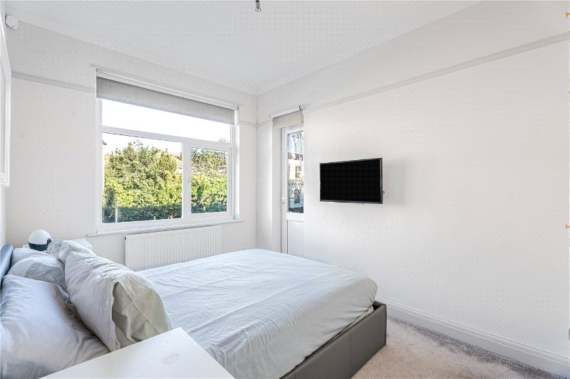 East End Road, Finchley, London, N3