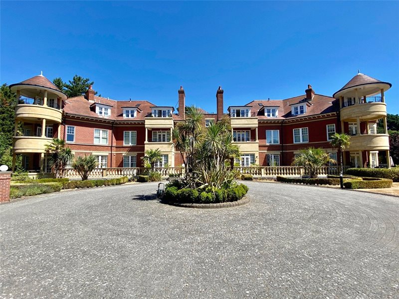 West Overcliff Drive, Bournemouth, BH4
