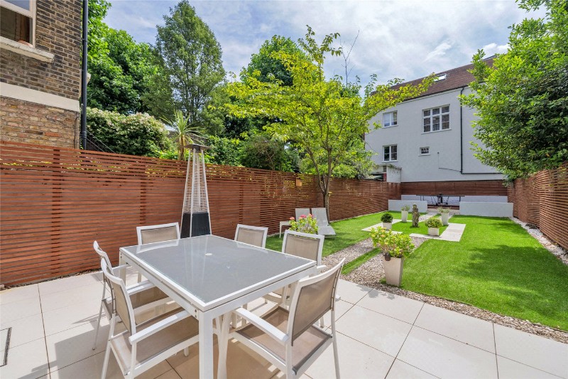 Elgin Avenue, London, W9