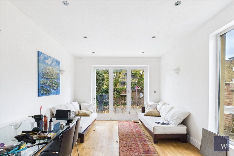 Dumbarton Road, London, SW2