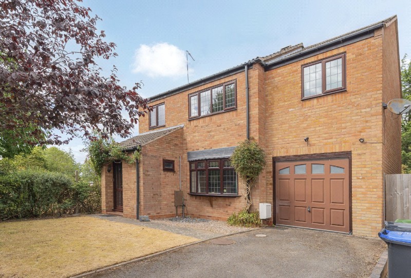 Curlieu Close, Hampton Magna, Warwick, Warwickshire, CV35