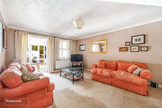 Alfred Close, London, W4