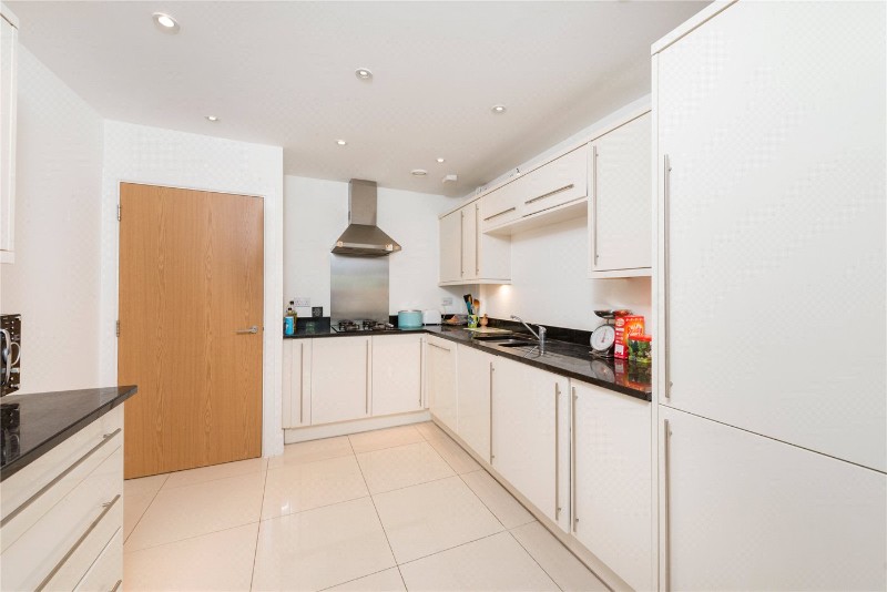 Hepdon Mews, London, SW17