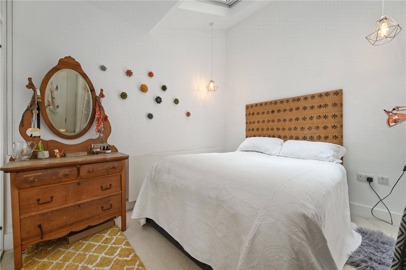Lancaster Road, London, W11