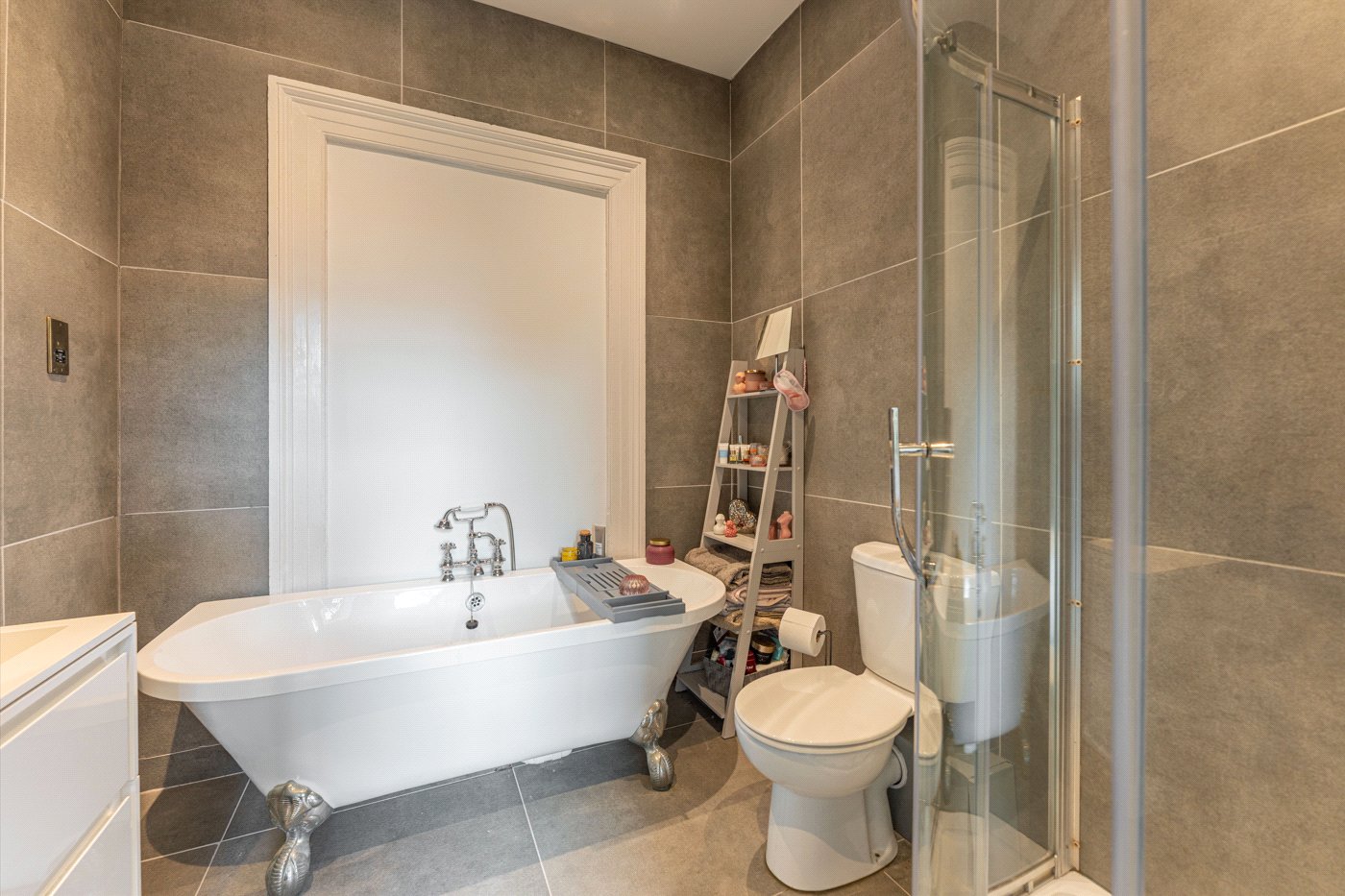 Master En-Suite