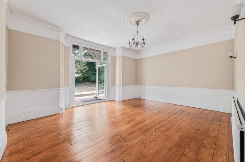 Bromley Road, Beckenham, BR3