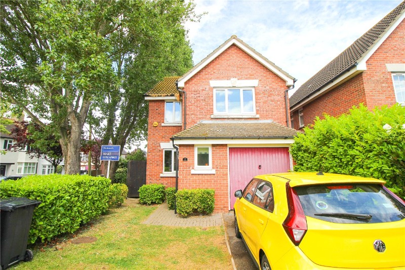 Ensign Close, Leigh-on-Sea, Essex, SS9