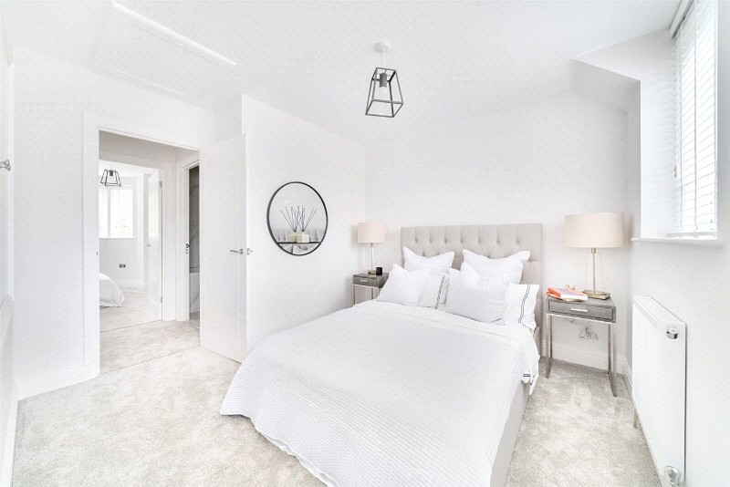 Castleview Road, Weybridge, Surrey, KT13