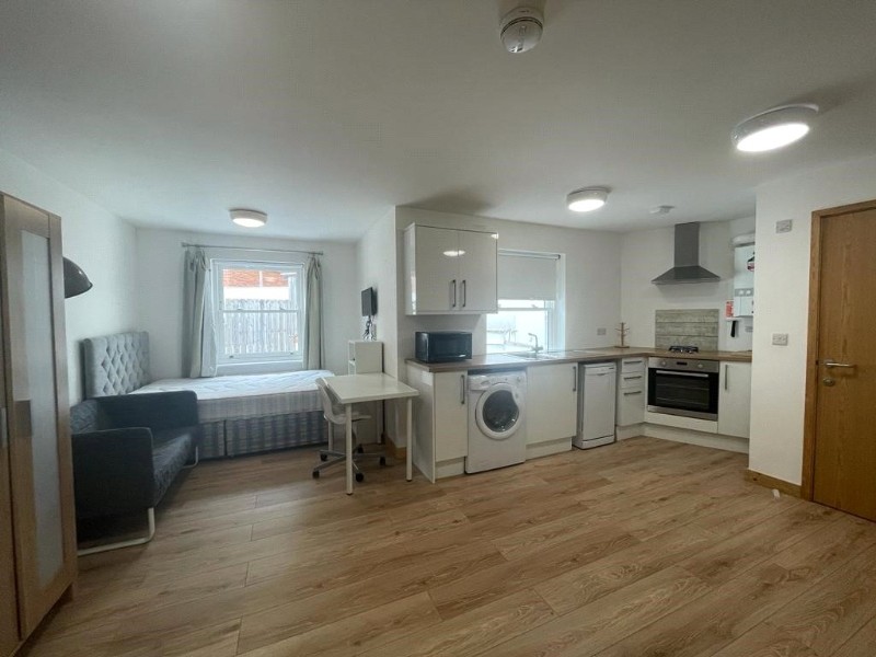 Cowley Bridge Road, Exeter, Devon, EX4