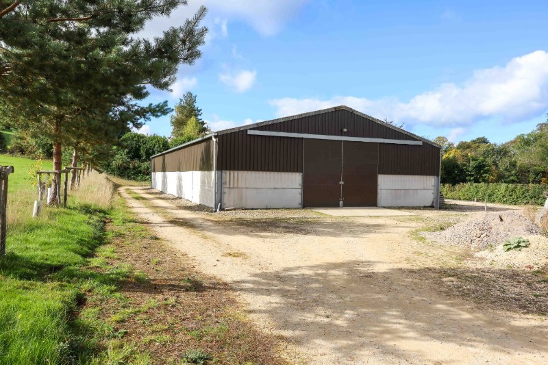 Kilham Lane, Shipton Oliffe, Cheltenham, Gloucestershire, GL54
