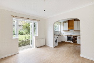 Woodfield Avenue, London, SW16