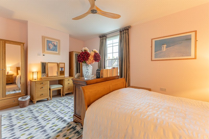 Westgate Place, West Street, Warwick, CV34 6XY, CV34