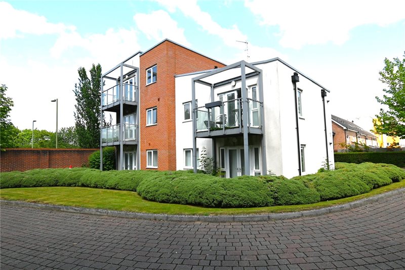 Lowe Gardens, Basingstoke, Hampshire, RG24