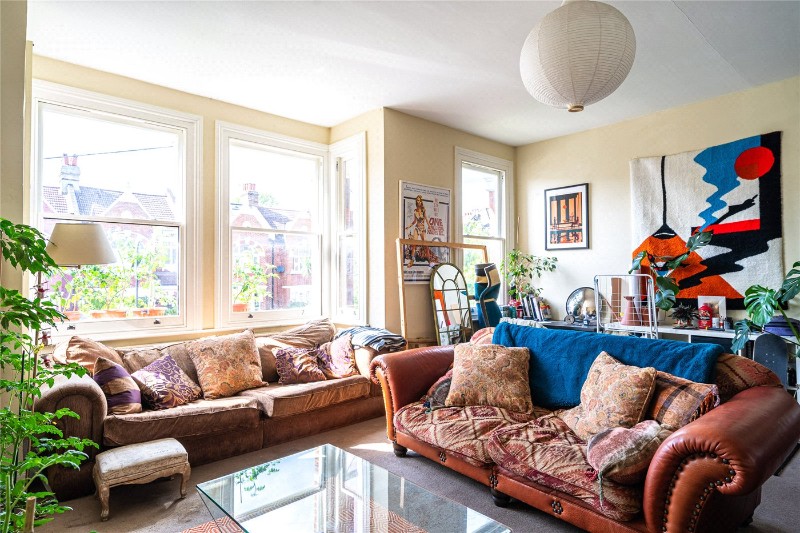Gleneagle Road, London, SW16