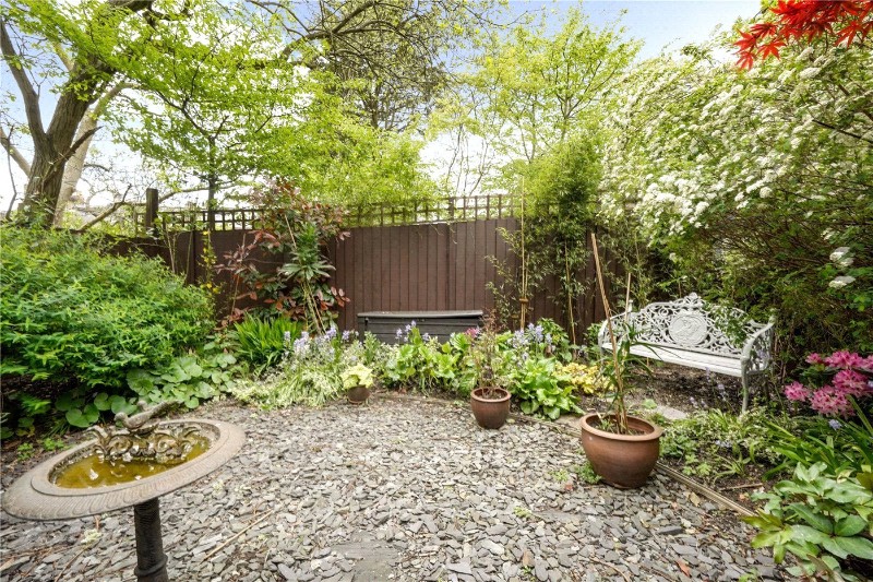 Mount View Road, London, N4