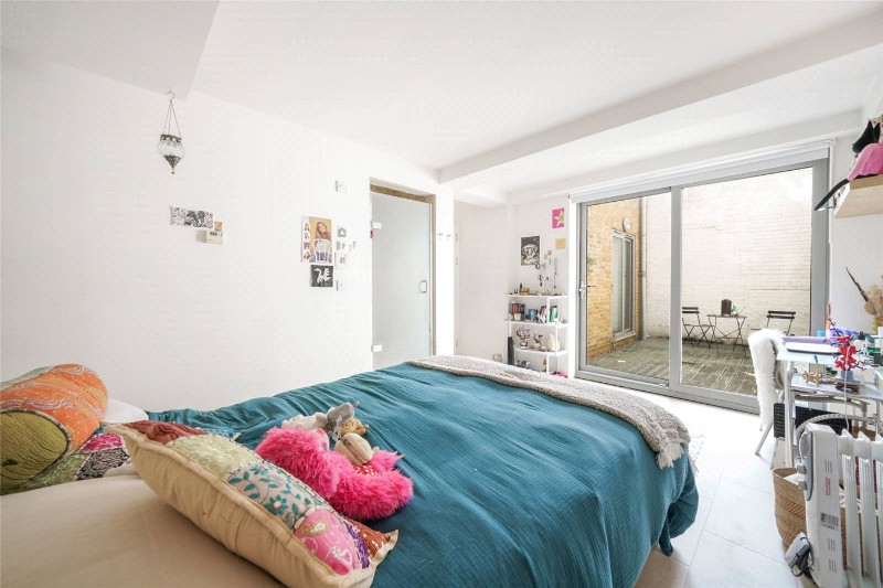 Salamander Court, York Way, London, N7