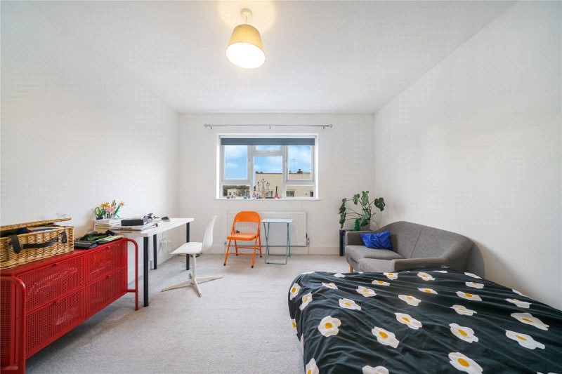 Medina Lodge, Isledon Road, London, N7