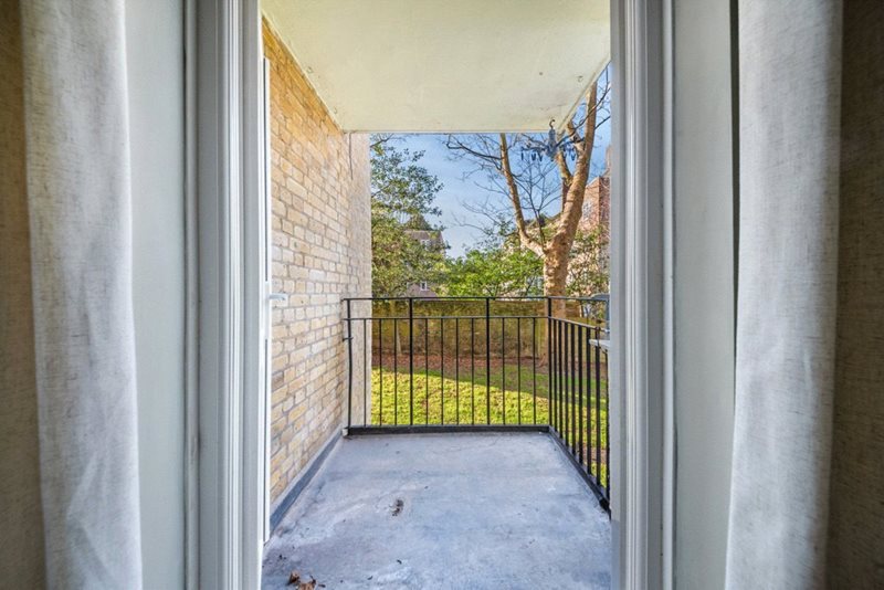 Carslake Road, London, SW15