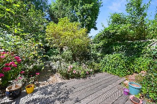 Askew Road, London, W12