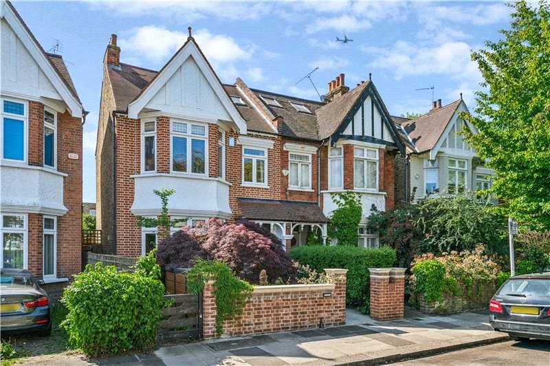 Madrid Road, Barnes, London, SW13