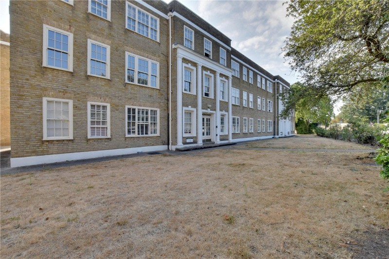 Parkside, Vanbrugh Fields, Blackheath, London, SE3