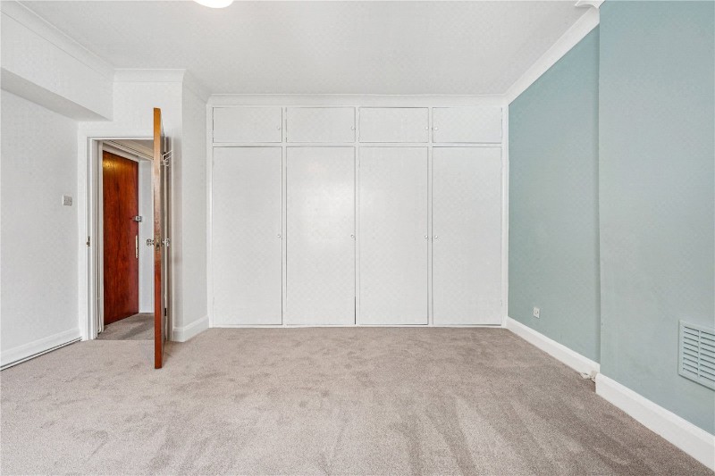 Gloucester Terrace, Bayswater, W2