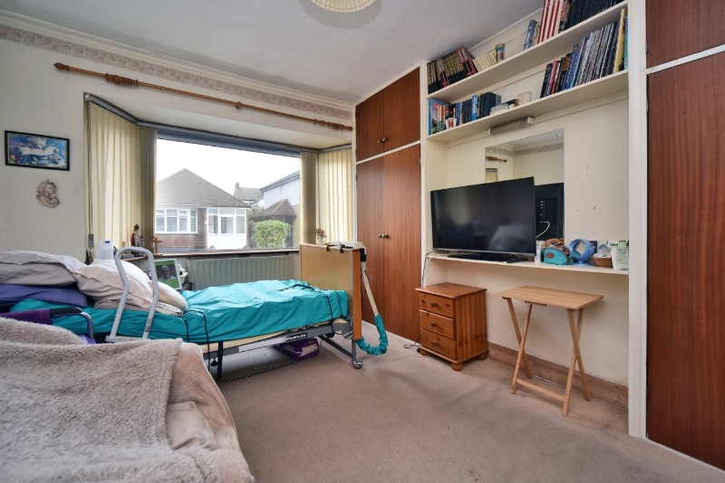 Moreton Road, Worcester Park, KT4