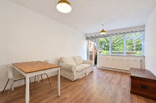 Dornberg Close, London, SE3