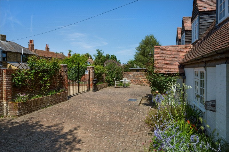 High Street, Wingham, Canterbury, Kent, CT3
