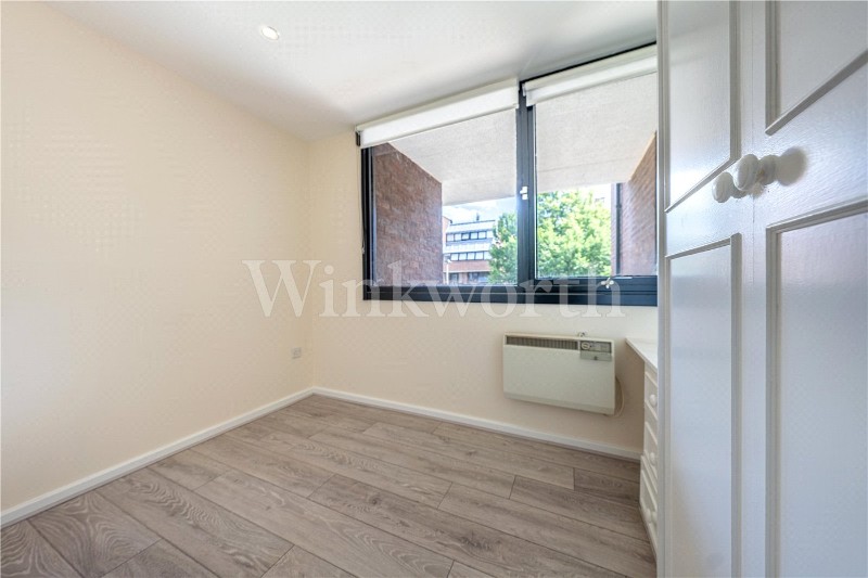 Britten Close, London, NW11