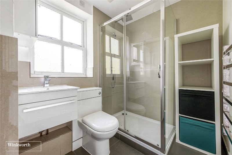 Alfred Close, London, W4
