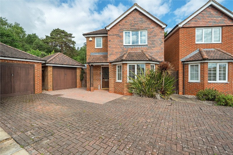 Back Lane, Bucks Horn Oak, Farnham, Hampshire, GU10