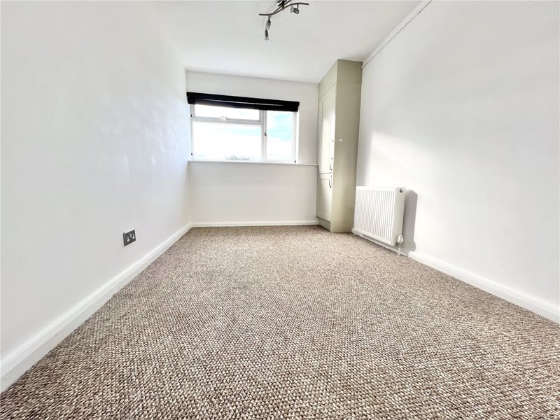 Worplesdon Road, Guildford, Surrey, GU2
